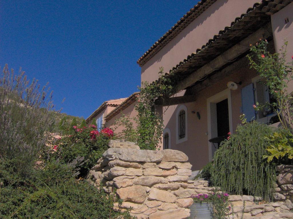 Le Mas de Pié Caud Bed and Breakfast Rognes Esterno foto
