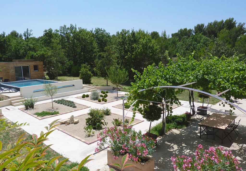 Le Mas de Pié Caud Bed and Breakfast Rognes Esterno foto