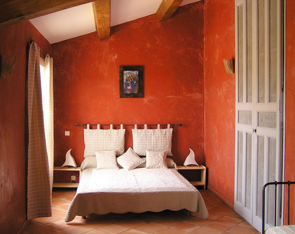 Le Mas de Pié Caud Bed and Breakfast Rognes Esterno foto