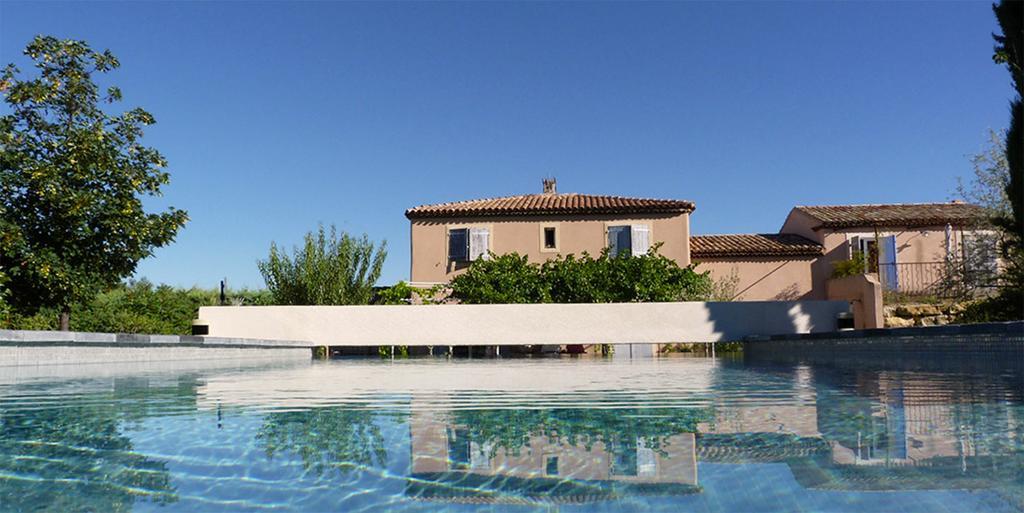 Le Mas de Pié Caud Bed and Breakfast Rognes Esterno foto
